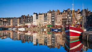 Været i august 2025 i Honfleur, Frankrike